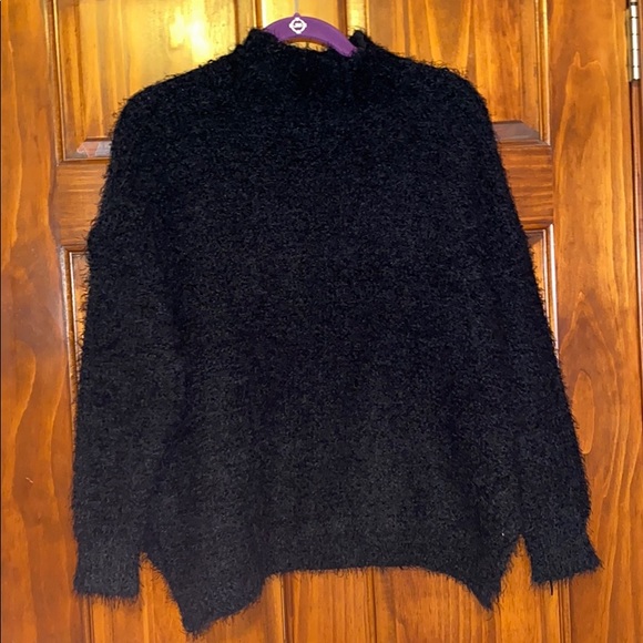 Altar’d State Mina Eyelash Sweater - Picture 5 of 7